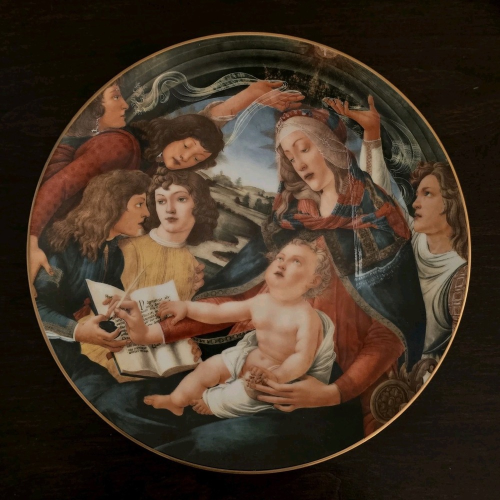 Plate of the Madonna and Child Collection by Heritage House 1990's,